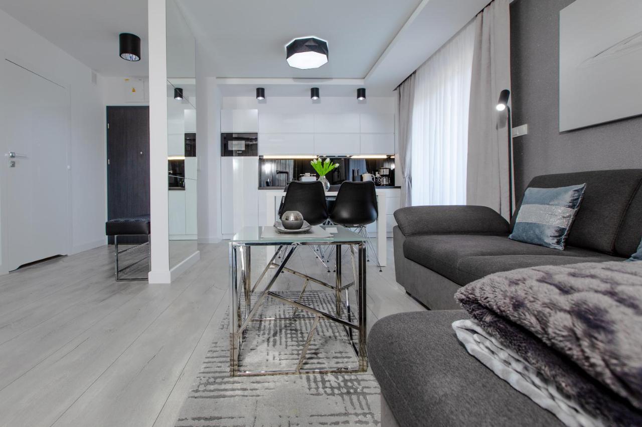 Apartament Linia Komfortu Gardenia Dziwnow Z Widokiem Na Morze Epapartamenty Exterior photo