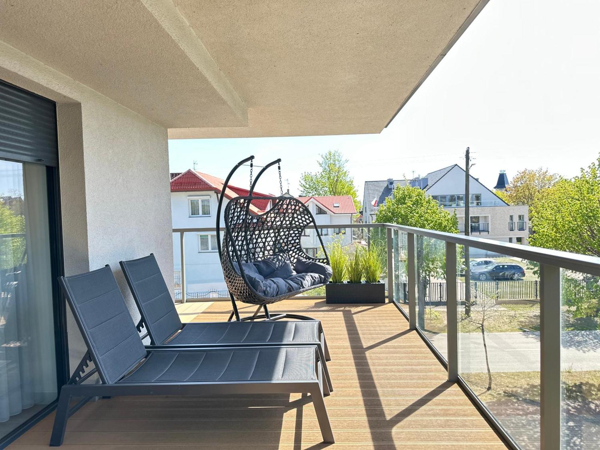 Apartament Linia Komfortu Gardenia Dziwnow Z Widokiem Na Morze Epapartamenty Exterior photo